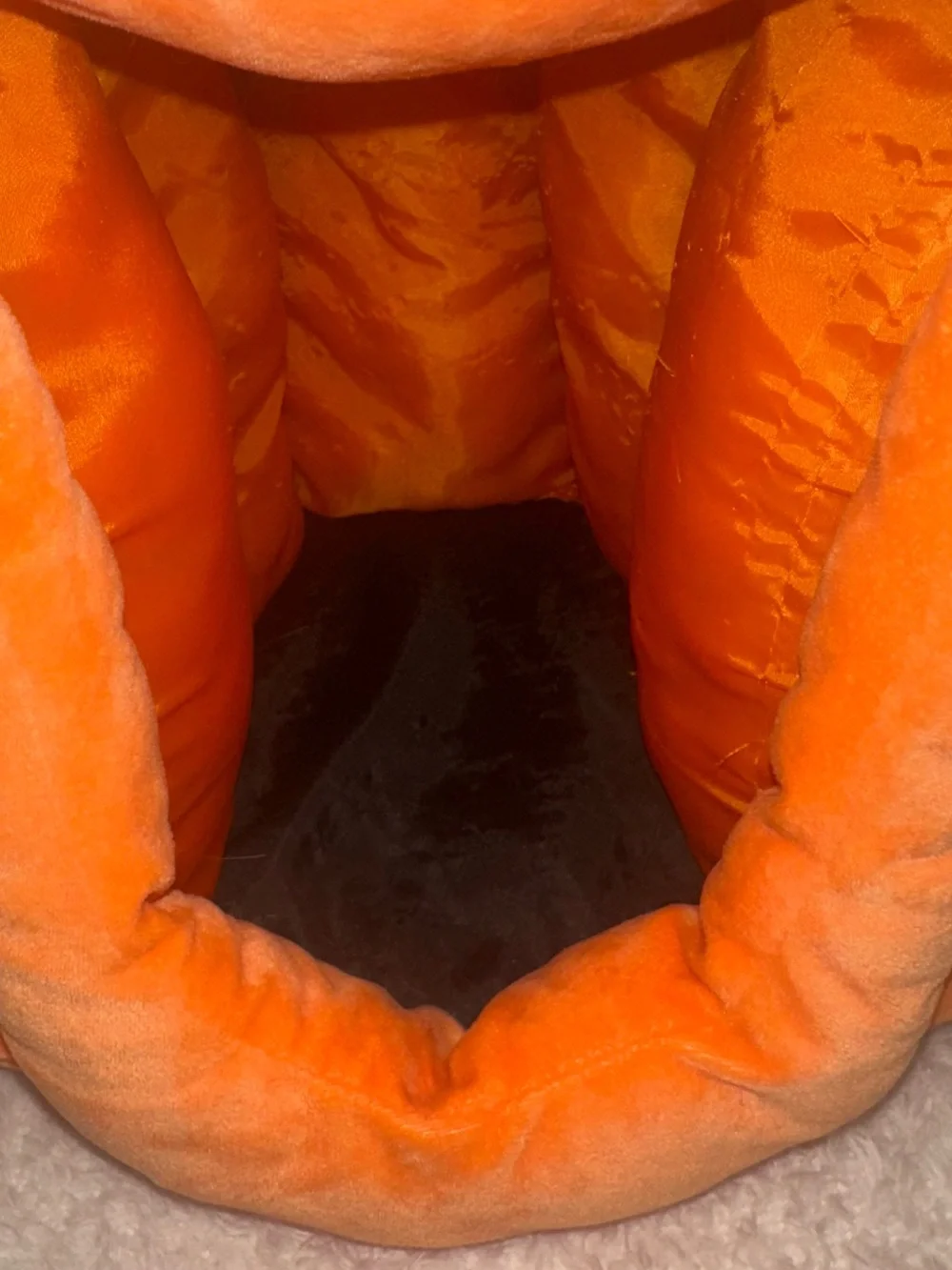 Plush Pumpkin Cat Hideout